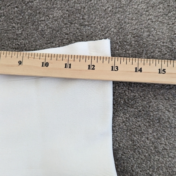 Bcbgmaxazria "Ingrid" A-Line FIt & Flare Skirt Gardenia color (cream) size Small - Picture 10 of 15